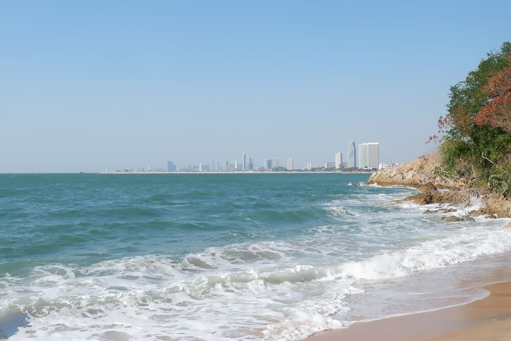  หาดลับพัทยา